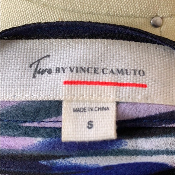Two by Vince Camuto Blouse Size Small - Picture 5 of 6